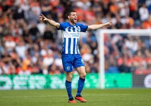 相差21岁146天！米尔纳角球助攻，是英超历史年龄差最大进球连线